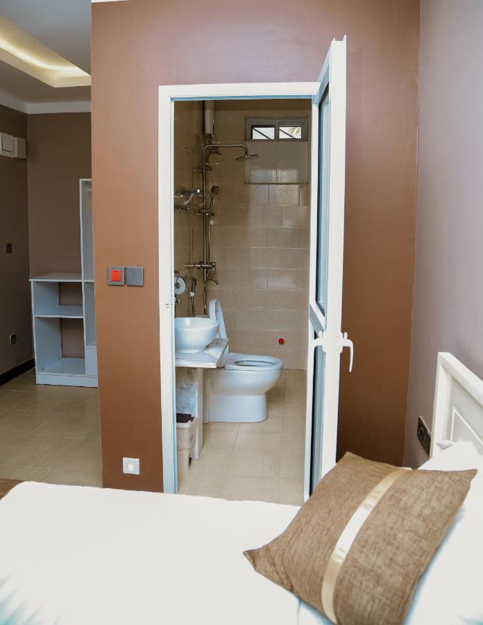 דאר א-סאלאם Hotel Amaranth מראה חיצוני תמונה